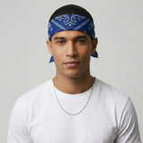 Bandana Arès RoyalBandana porté par un homme autour du cou