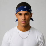 homme-portant-un-Bandana-Rappeur